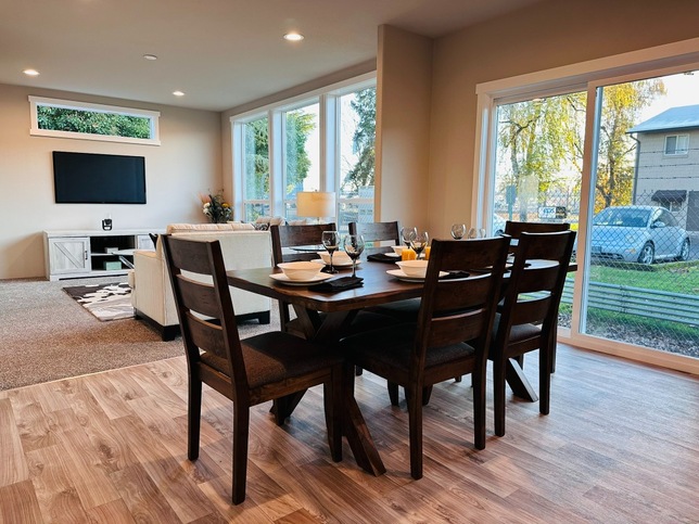Quartzville 28583F Woodburn OR