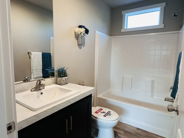 Quartzville 28583F Woodburn OR