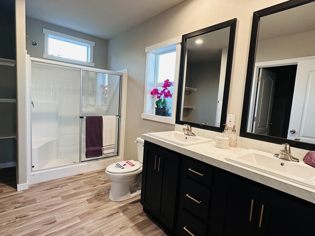 Quartzville 28583F Woodburn OR