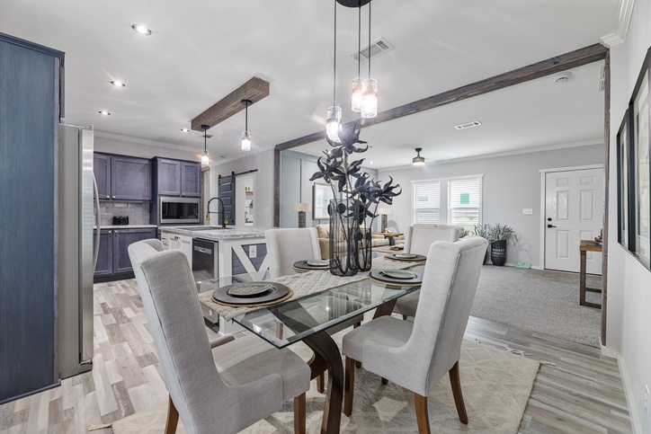 Paxton 30523B | 3 bedroom, 2 bathroom, 1560 sqft home. Built by Cavco - Plant City in Plant City, FL.