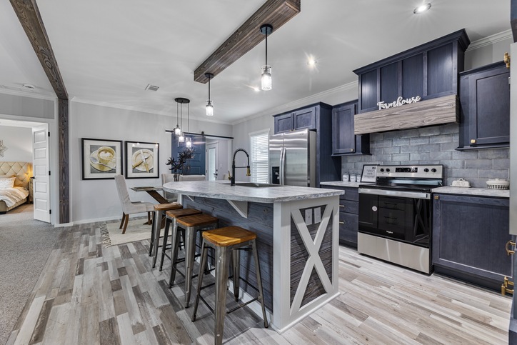 Paxton 30523B | 3 bedroom, 2 bathroom, 1560 sqft home. Built by Cavco - Plant City in Plant City, FL.
