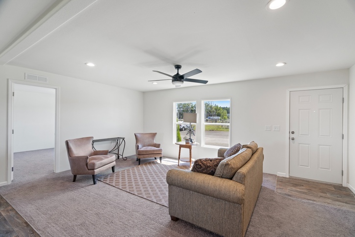 Pure 28483U | 3 bedroom, 2 bathroom, 1280 sqft home. Built by Cavco - Woodburn in Woodburn, OR.