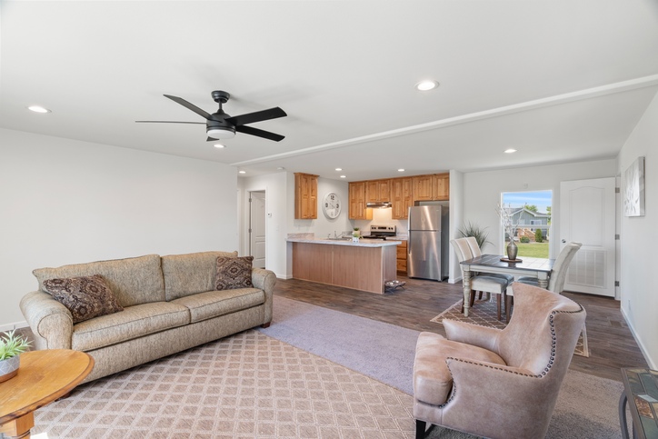 Pure 28483U | 3 bedroom, 2 bathroom, 1280 sqft home. Built by Cavco - Woodburn in Woodburn, OR.