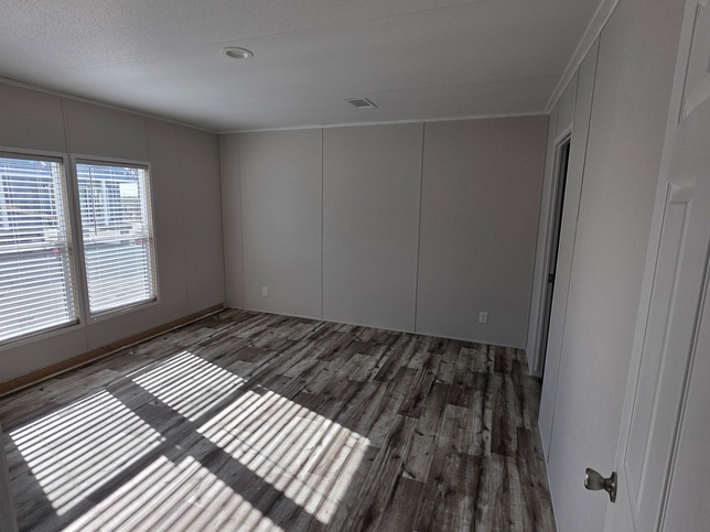 THIS PRICE WON'T LAST LONG - ONLY 1 LEFT!! 28483P New Braunfels TX
