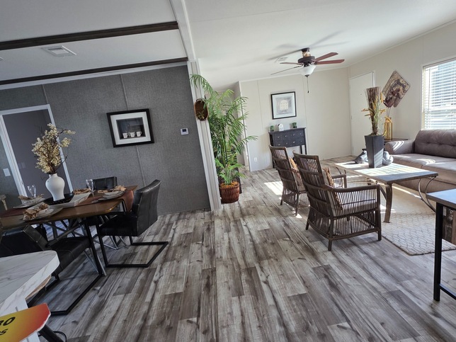 THIS PRICE WON'T LAST LONG - ONLY 1 LEFT!! 28483P New Braunfels TX