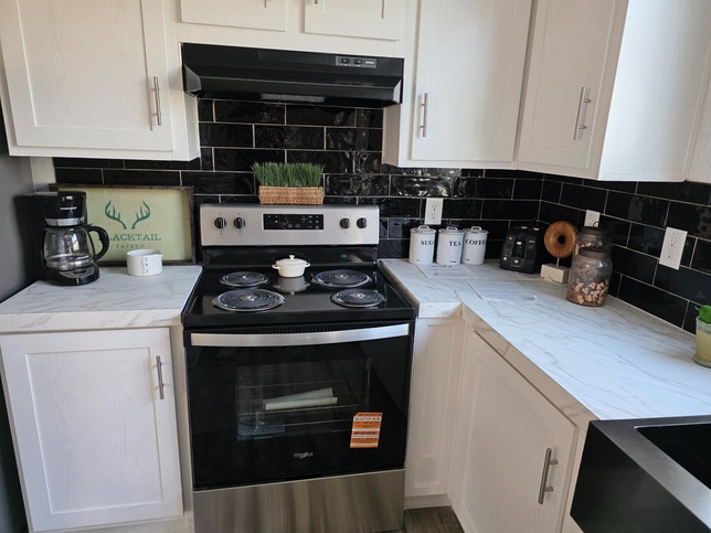 THIS PRICE WON'T LAST LONG - ONLY 1 LEFT!! 28483P New Braunfels TX
