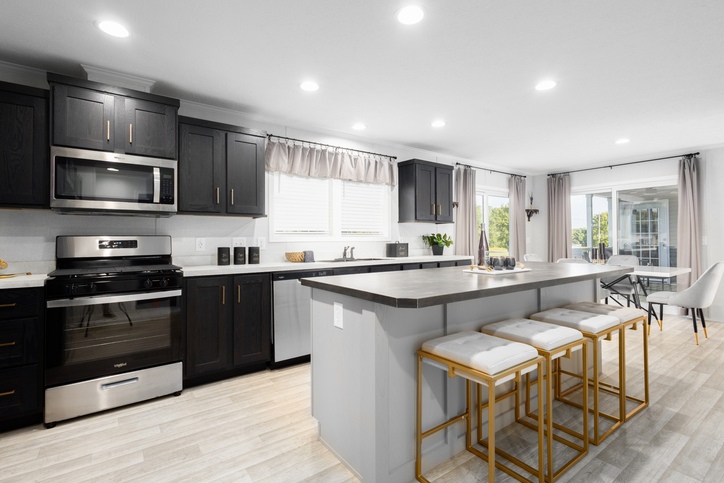 Eastland Concepts 28683A | 3 bedroom, 2 bathroom, 1813 sqft home. Built by Cavco - Shippenville in Shippenville, PA.