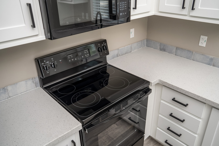 Eagle 12351G | 1 bedroom, 1 bathroom, 399 sqft home | Built by Cavco - Ocala in Ocala, FL.