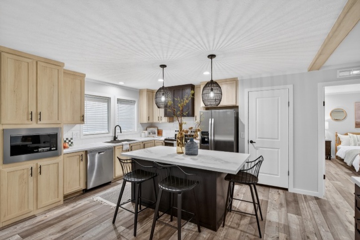 Axis 32563N | 3 bedroom, 2 bathroom, 1680 sqft home | Nationally Available