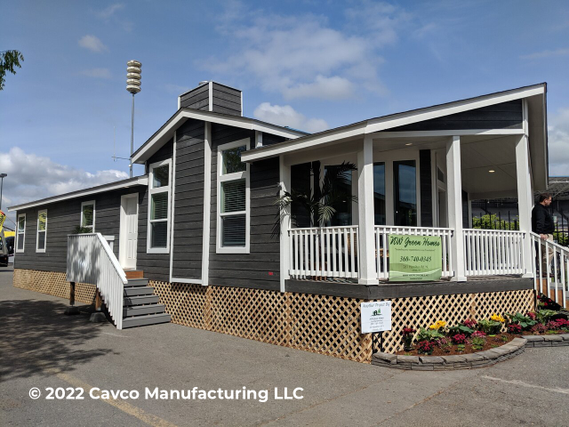 Metolius 28522A | 2 bedroom, 2 bathroom, 1404 sqft home | Built by Cavco - Millersburg in Millersburg, OR.