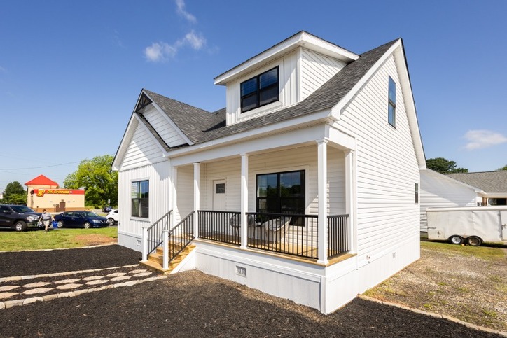 Meadowbrook 32361A | 1 bedroom, 1.5 bathroom, 983 sqft home | Built by Cavco - Crouse in Crouse, NC.
