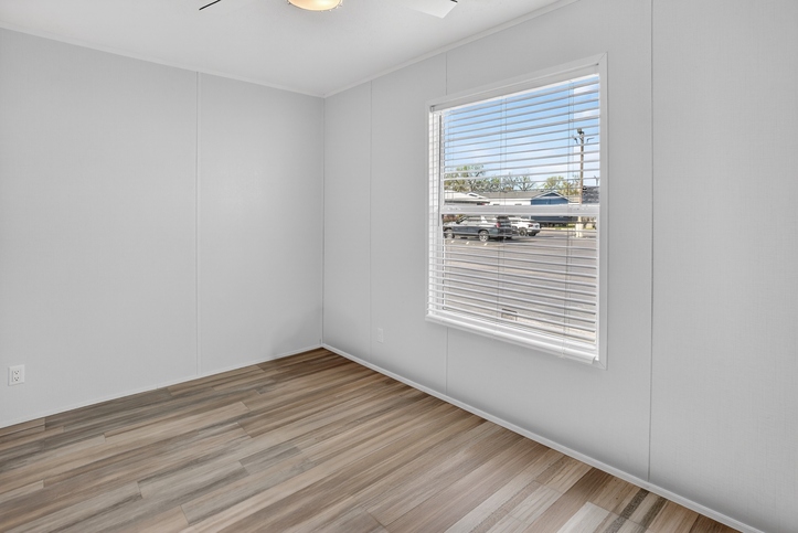 Verde Ranch - Priced like a Single Wide but it's a double wide!! 28403N Elmendorf TX