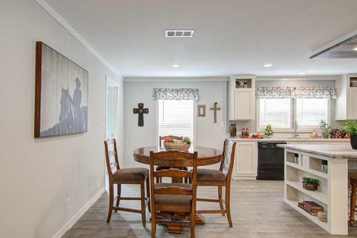 Cheyenne T66A Oak Manor Series Manufactured Home Oklahoma City, OK