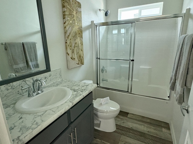 Second Bath - Pacific Del Mar San Marcos CA Pacific Manufactured Homes