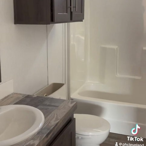 Pinnacle 28563F | 3 bedroom, 2 bathroom, 1493 sqft home | Built by Cavco - Waco in Waco, TX.