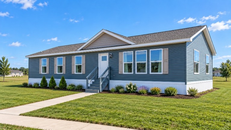 Diego 28603AM | 3 bedroom, 2 bathroom, 1600 sqft home. Built by Cavco - Emlenton in Emlenton, PA.