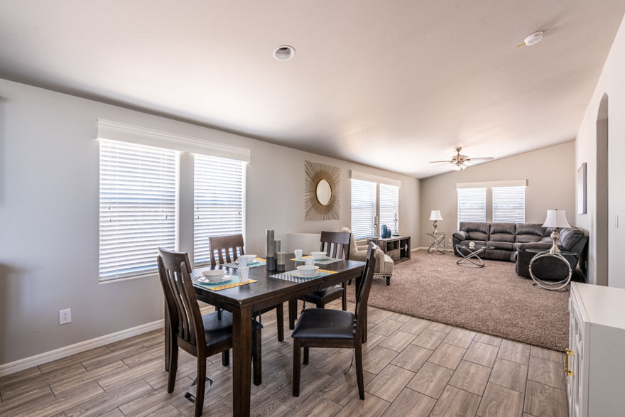 Mountain Ridge 28643B Manufactured Home from Durango Homes, a Cavco Company