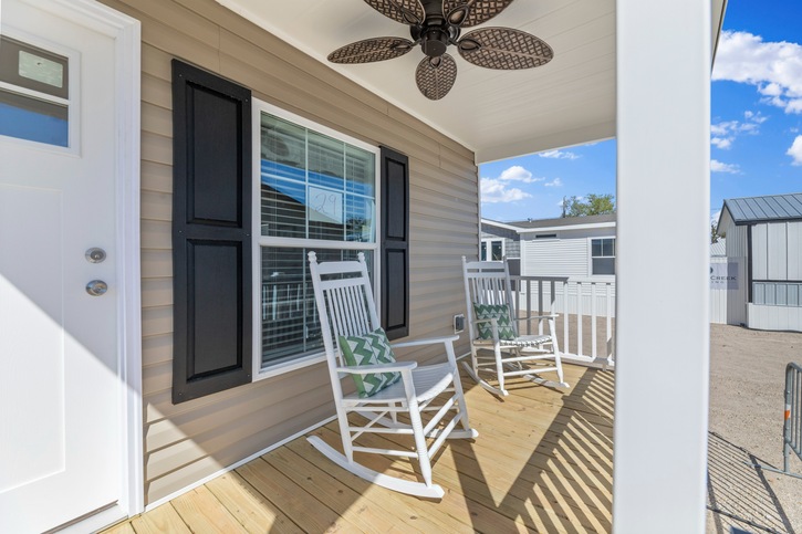 The Clarke 16762C | 2 bedroom, 2 bathroom, 1150 sqft home | Built by Cavco - Douglas in Douglas, GA.