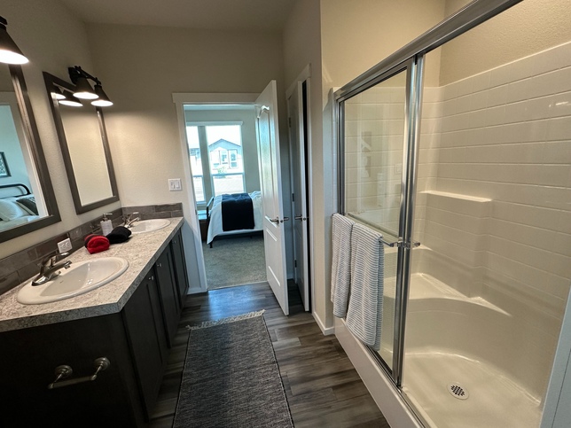 Canyon 27523C | 3 bedroom, 2 bathroom, 1388 sqft home | Built by Cavco - Millersburg in Millersburg, OR.