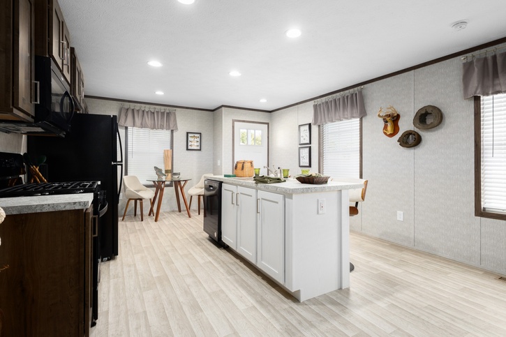 Eastland Concepts 16682B | 2 bedroom, 2 bathroom, 1020 sqft home. Built by Cavco - Shippenville in Shippenville, PA