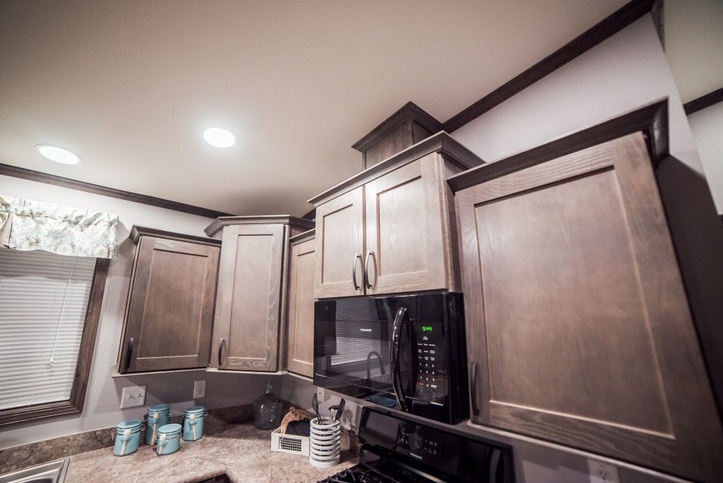 Outlook 16642A | 2 bedroom, 2 bathroom, 960 sqft home | Built by Cavco - Dorchester in Dorchester, WI.