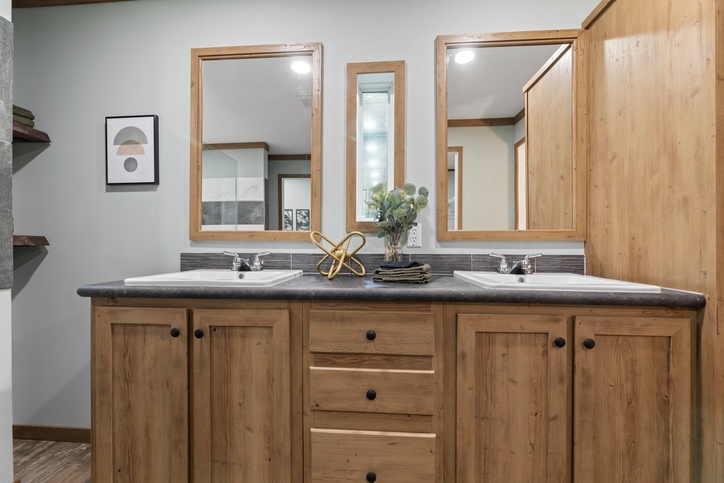Excalibur 32644X | 4 bedroom, 2 bathroom, 1920 sqft home. Built by Cavco - Lafayette in Lafayette, TN.