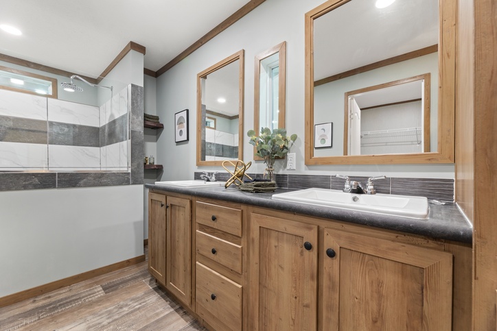 Excalibur 32644X | 4 bedroom, 2 bathroom, 1920 sqft home. Built by Cavco - Lafayette in Lafayette, TN.