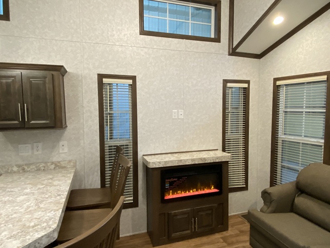 Quailridge 39AKFFL Pierceton IN