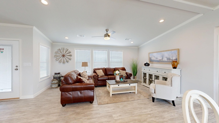 Valley S60V Everest Series Triplewide Manufactured Home Huntsville TX