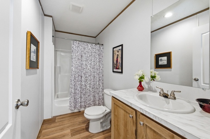 Phoenix 32483B | 3 bedroom, 2 bathroom, 1440 sqft home | Built by Cavco - Hamlet in Hamlet, NC.