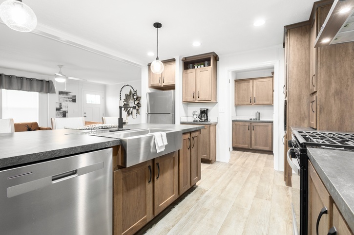 Elite 2 28483D | 3 bedroom, 2 bathroom, 1280 sqft home. Built by Cavco - Clarion in Shippenville, PA.