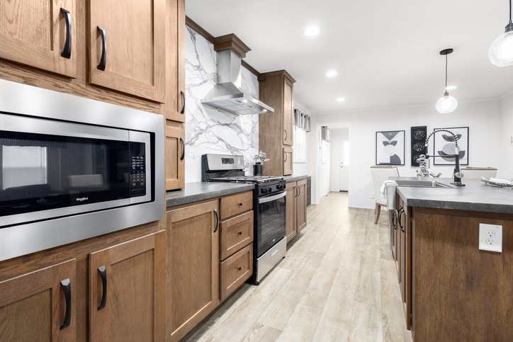 Elite 2 28483D | 3 bedroom, 2 bathroom, 1280 sqft home. Built by Cavco - Clarion in Shippenville, PA.