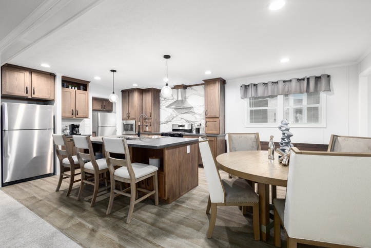 Elite 2 28483D | 3 bedroom, 2 bathroom, 1280 sqft home. Built by Cavco - Clarion in Shippenville, PA.