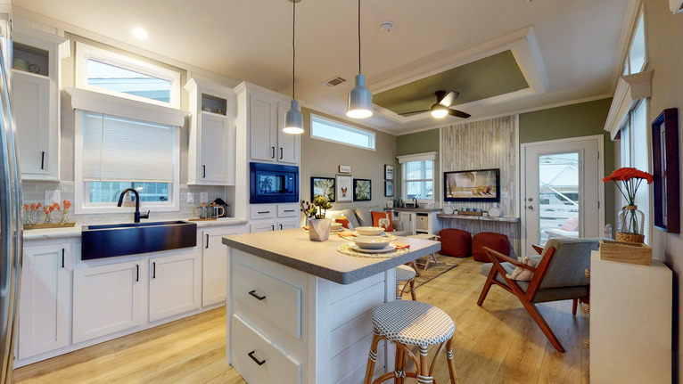 Lake Charles 13371A | 1 bedroom, 1 bathroom, 494 sqft home | Built by Cavco - Ocala in Ocala, FL.