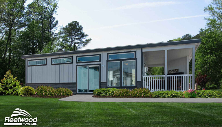 Vantage 12321S | 1 bedroom, 1 bathroom, 386 sqft park model home | Built by Cavco - Nampa in Nampa, ID.
