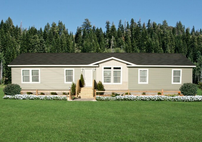 Cumberland Max 28 28683A | 3 bedroom, 2 bathroom, 1859 sqft home | Built by Cavco - Crouse in Crouse, NC.
