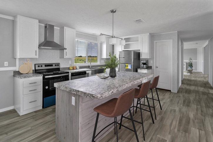 Valu Premier 32684G | 4 bedroom, 2 bathroom, 2085 sqft home | Built by Cavco - Seguin in Seguin, TX.