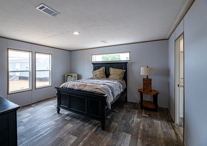 Valu Premier 32684G | 4 bedroom, 2 bathroom, 2085 sqft home | Built by Cavco - Seguin in Seguin, TX.