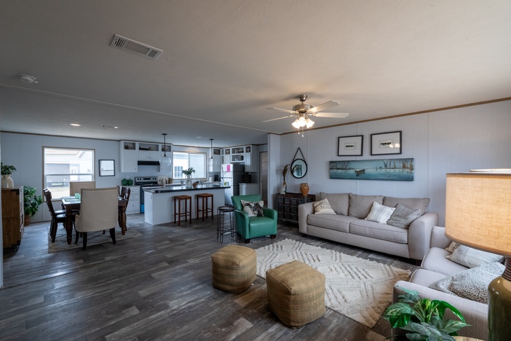 Valu Premier 32684G | 4 bedroom, 2 bathroom, 2085 sqft home | Built by Cavco - Seguin in Seguin, TX.