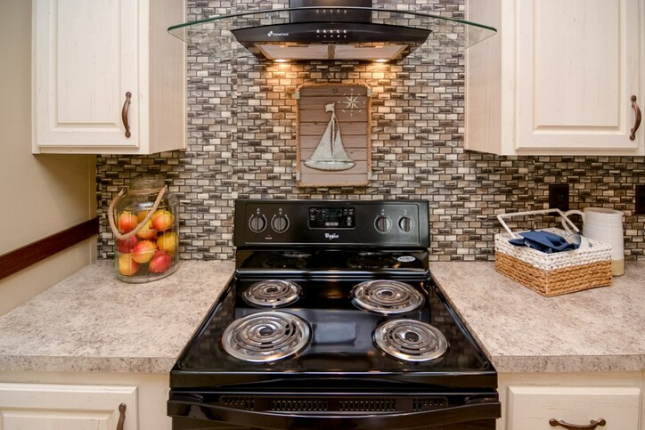 Velocity 16763L | 3 bedroom, 2 bathroom, 1178 sqft home | Built by Cavco - Rocky Mount in Rocky Mount, VA.