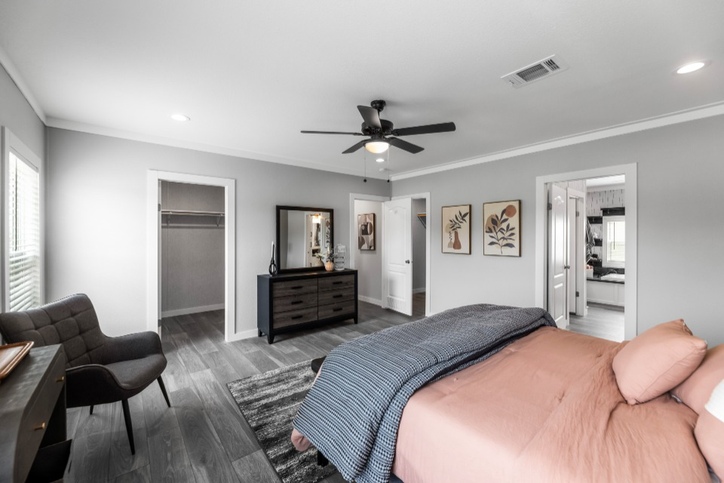 Apex 32763X | 3 bedroom, 2 bathroom, 2432 sqft home | Built by Cavco - Fort Worth in Fort Worth, TX.