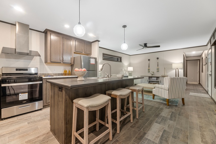 Pebble Beach 16763A | 3 bedroom, 2 bathroom, 1165 sqft home | Built by Cavco - Montevideo in Montevideo, MN.