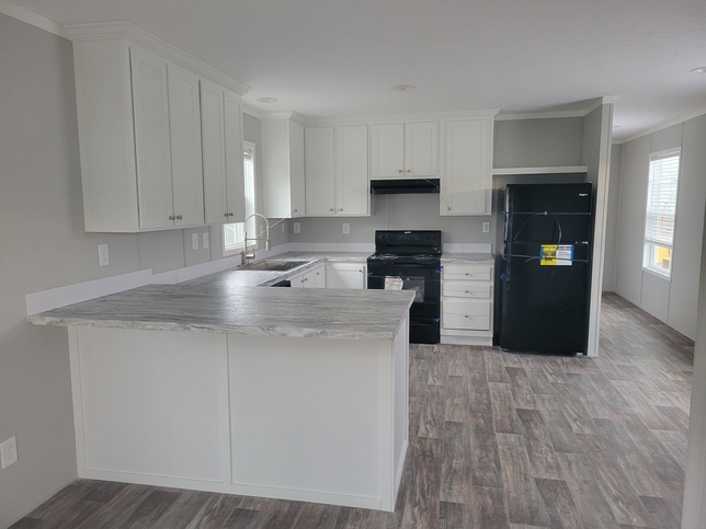 Berkshire 16763P | 3 bedroom, 2 bathroom, 1085 sqft home | Built by Cavco - Rocky Mount in Rocky Mount, VA.