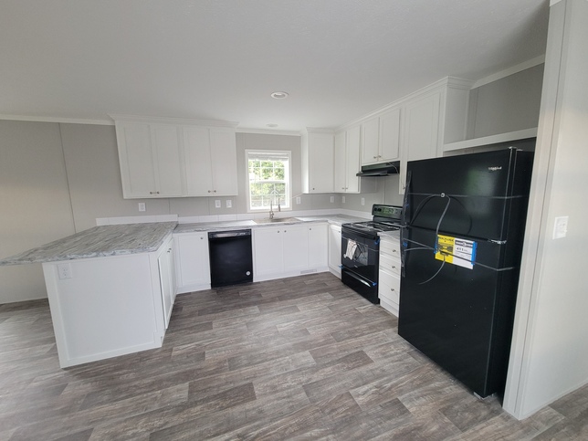 Berkshire 16763P | 3 bedroom, 2 bathroom, 1085 sqft home | Built by Cavco - Rocky Mount in Rocky Mount, VA.