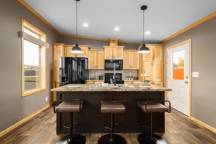 Outlook 16522A | 2 bedroom, 1 bathroom, 780 sqft home | Built by Cavco - Dorchester in Dorchester, WI.
