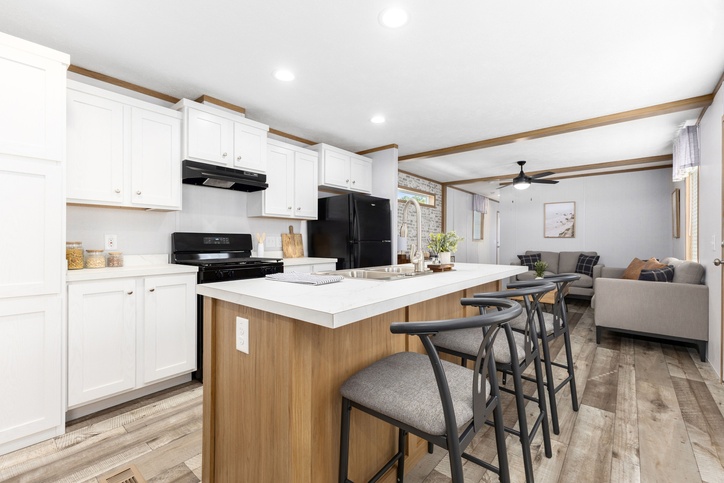 Beacon Prestige 14763B | 3 bedroom, 2 bathroom, 1013 sqft home. Built by Cavco - Shippenville in Shippenville, PA.