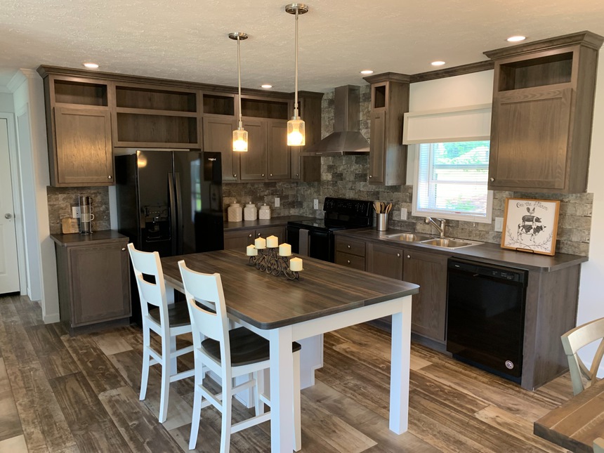 Kitchen - The Inspiration Series Goldberg 186026 Manufactured Home by Fairmont Homes