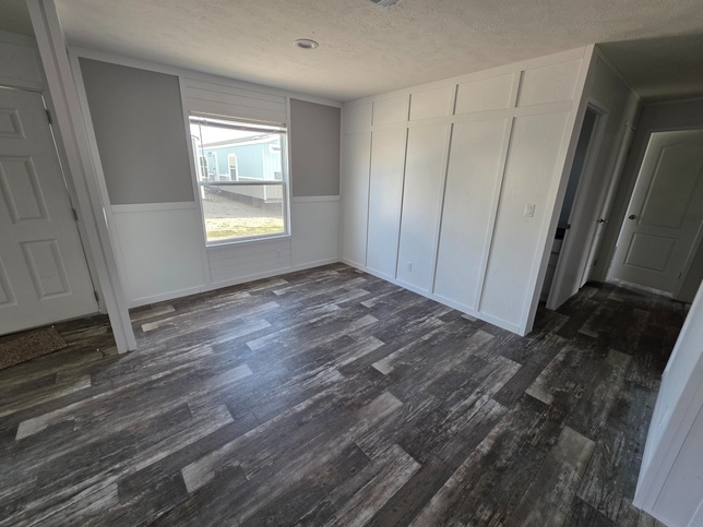 Momma got her closet - Kids got room - and Daddy got a GREAT $$ 28764F New Braunfels TX