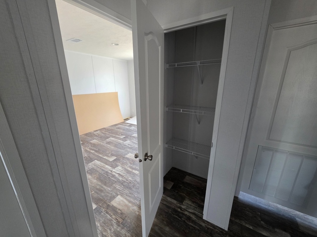 Momma got her closet - Kids got room - and Daddy got a GREAT $$ 28764F New Braunfels TX