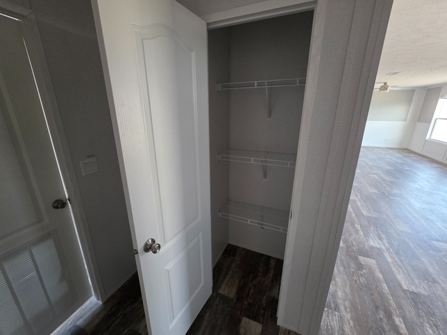 Momma got her closet - Kids got room - and Daddy got a GREAT $$ 28764F New Braunfels TX